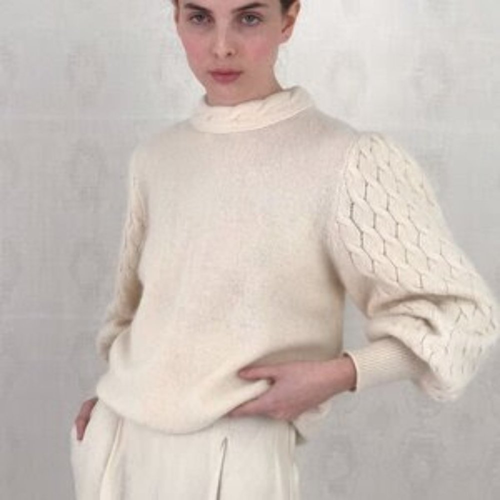 Vintage Ivory wool/cashmere sweater